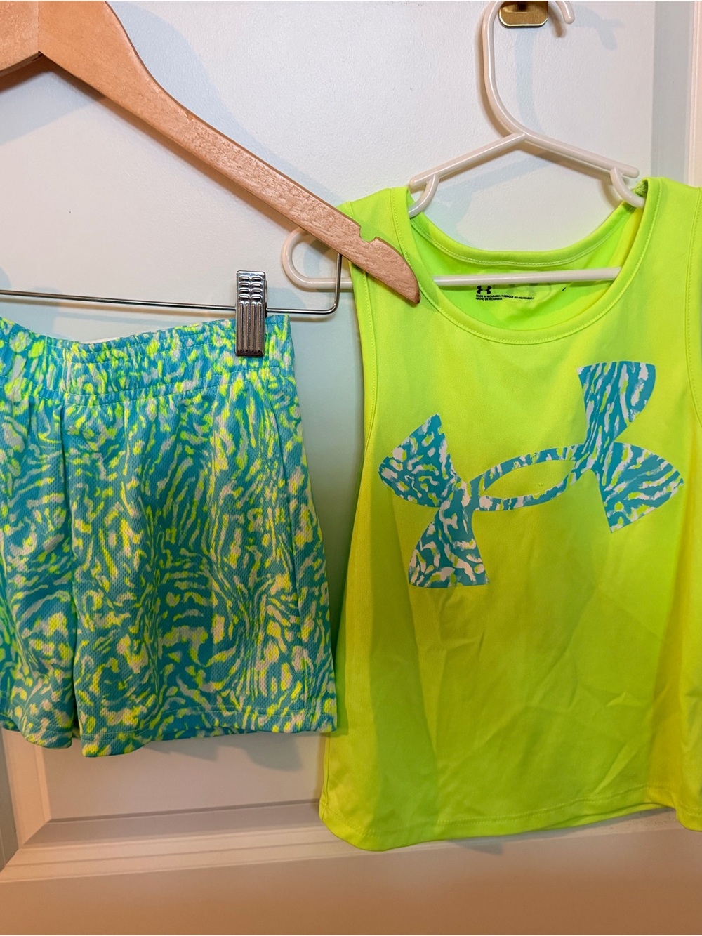 Under Armour Neon Yellow Tank Top with Aqua Patterned Shorts Set